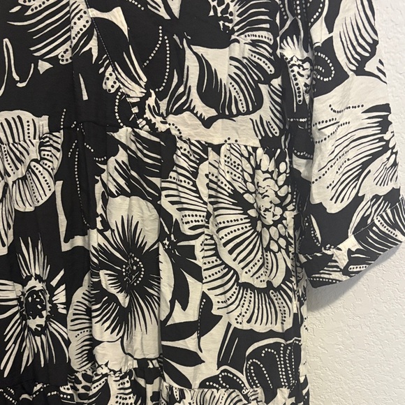 Rachel Zoe Monochrome floral Dress Medium - Picture 4 of 8